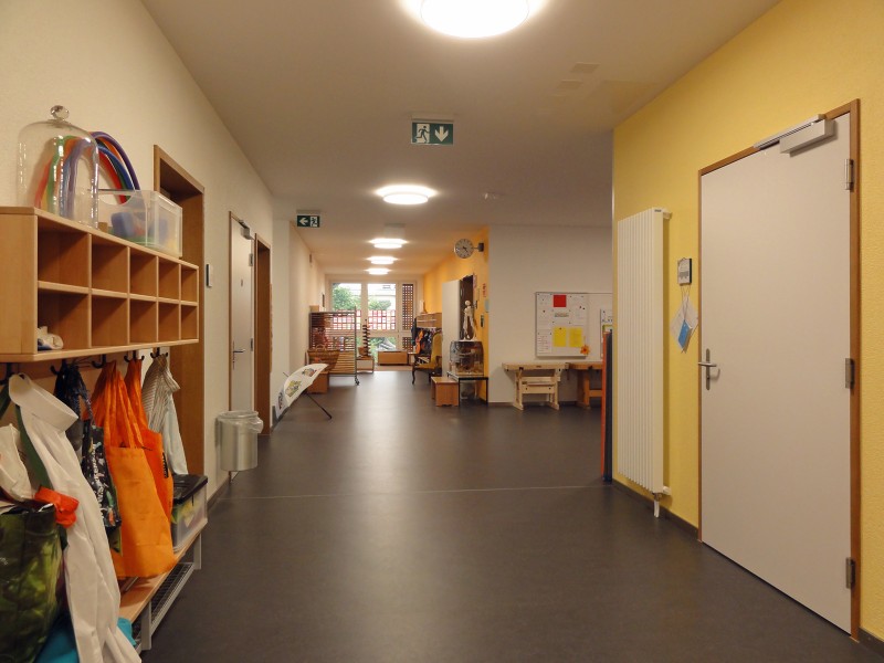 garderobe kindergarten 01